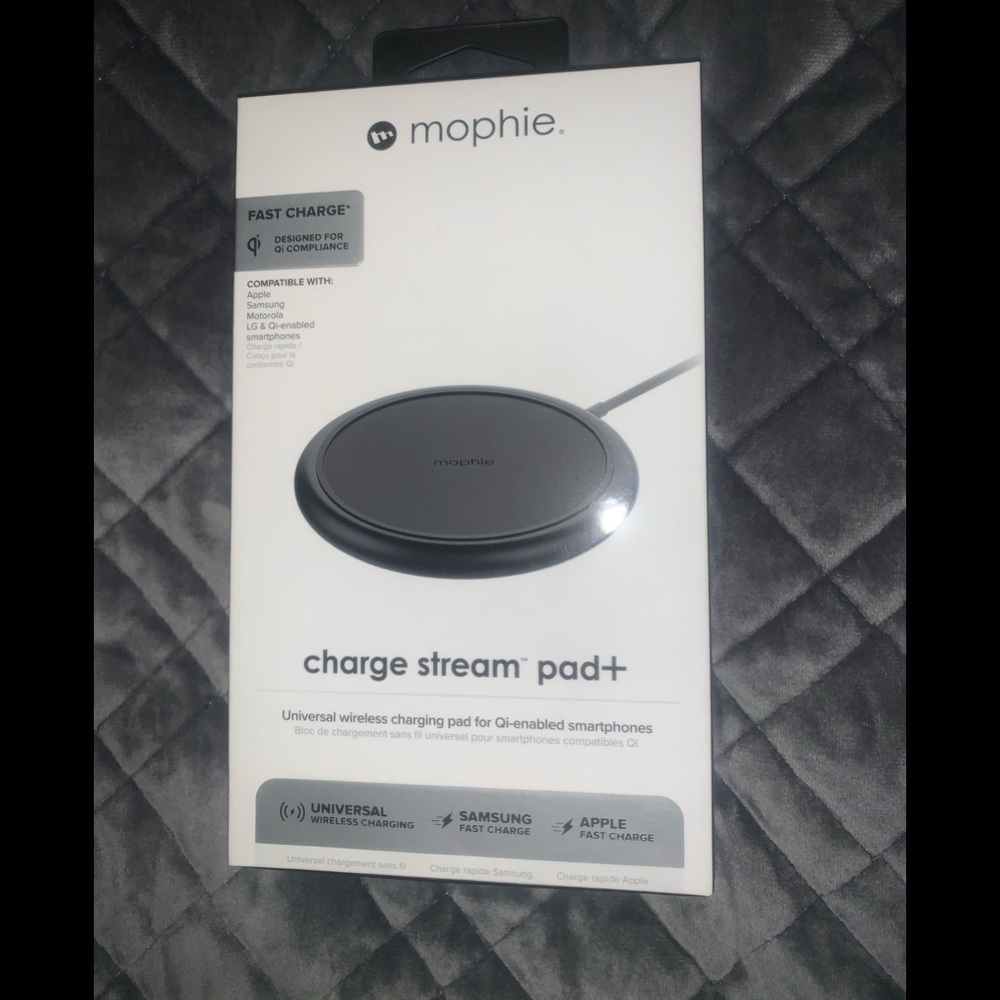 Mophie charge stream pad+